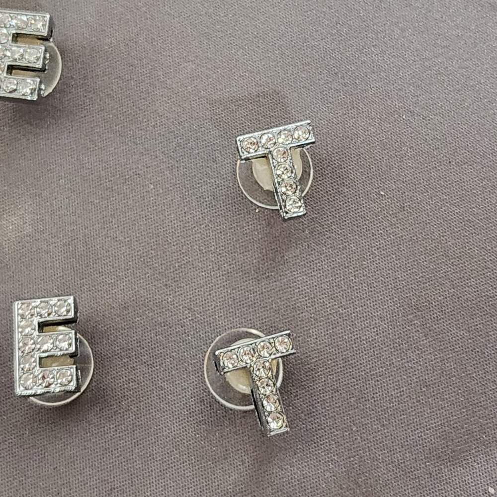 12pc Crystal Rhinestone Bling on Silver Tone Random Capital Letter Croc Charms - Picture 11 of 16